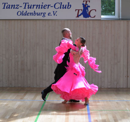 259 Tanzen_TTC_Oldenburg_FOTO_www.MiOfoto_de_Gerd_Schuett