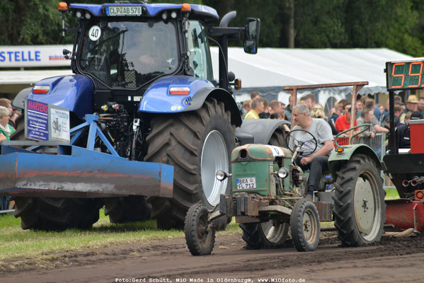 Trecker_Treck_Wemkendorf_FOTO_www.MiOfoto_de