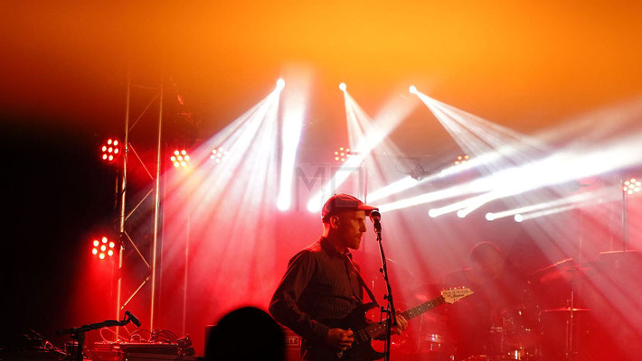 Foto_MiO_MiOfoto_de_Gerd_SchuettZ3M3NT Aktuelle Tour „Journey To A Beautifull Nowhere“-Tour Special Guest: Holz
