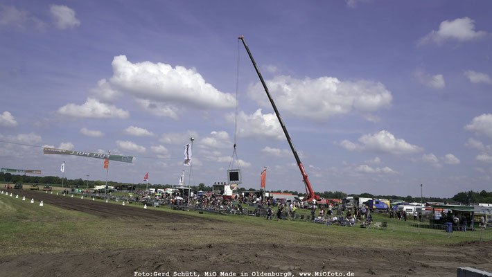 Trecker_Pulling_FOTO_www.MiOfoto_de