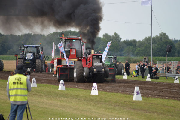 Trecker_Pulling_FOTO_www.MiOfoto_de