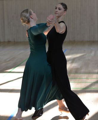 319 Tanzen_TTC_Oldenburg_FOTO_www.MiOfoto_de_Gerd_Schuett