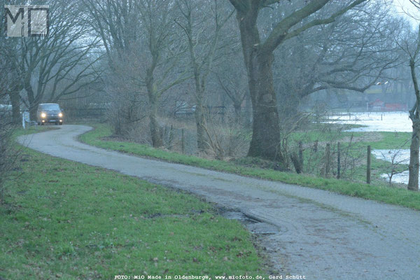 noch Fragen ? Hochwasser in Oldenburg, FOTO: MiO Made in Oldenburg®, Gerd Schütt