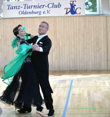143 Tanzen_TTC_Oldenburg_FOTO_www.MiOfoto_de_Gerd_Schuett