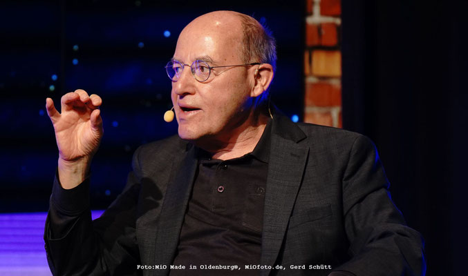 Gregor Gysi bei UNTERGERGS UNIVERSUM, Foto:MiO Made in Oldenburg®, MiOfoto.de, Gerd Schütt