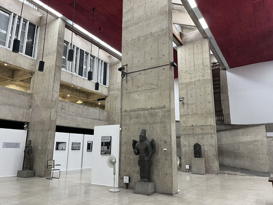 チャンディーガル政府美術館 - 建築と街並みの備忘録 チャンディーガル政府美術館 - 建築と街並みの備忘録