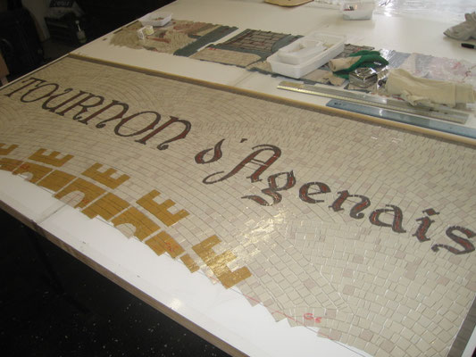 remplissage du fond partie haute de la fresque