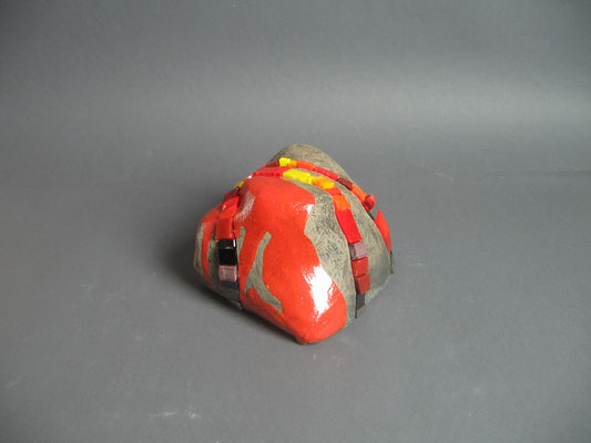 CAILLOU DE LAVE 15-4