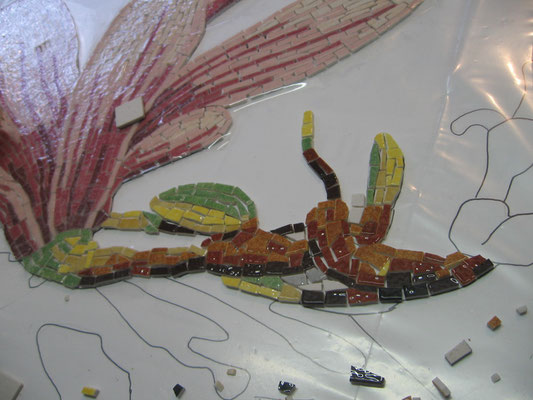 j'avance doucement pour donner des effets ombré avec les couleurs sombres