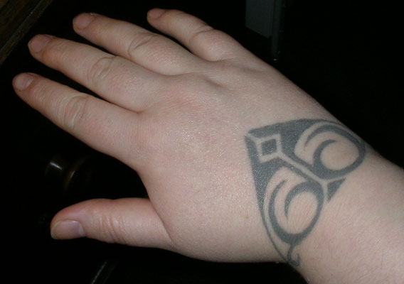 dieses Tattoo ist meiner lieben Omama gewitmet, ein Maori Muster, steht für mich für die Wertschätzung der Vorfahren