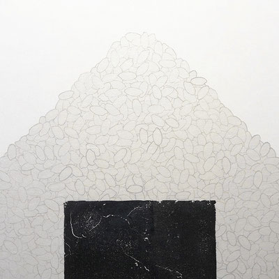 山_41.0×41.0cm_厚美濃紙　パール顔料　胡粉　黒箔_2013