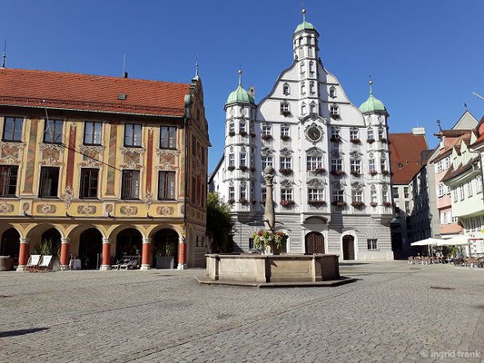 Rathaus und Steuerhaus