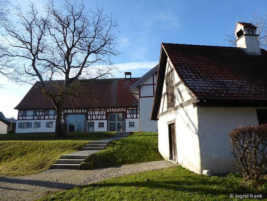 Blitzenreute, Dorfgemeinschaftshaus und Backhäusle