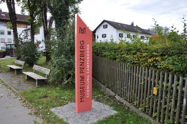 Aluminium Stele Pylon Museum Penzberg