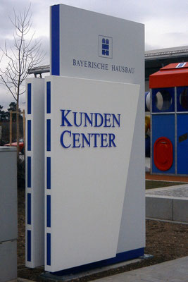 Pylon unbeleuchted BHB Kundencenter