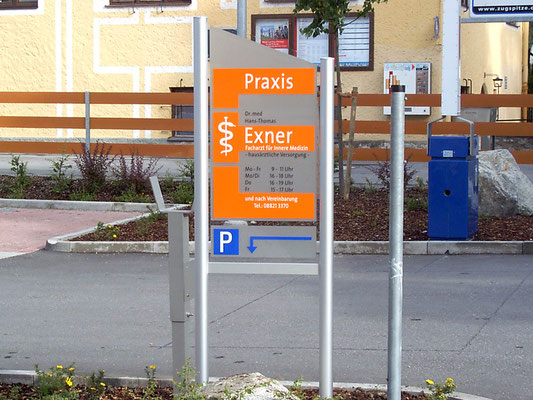 Schildersystem Aluminium Glas Acryl Praxis Exner