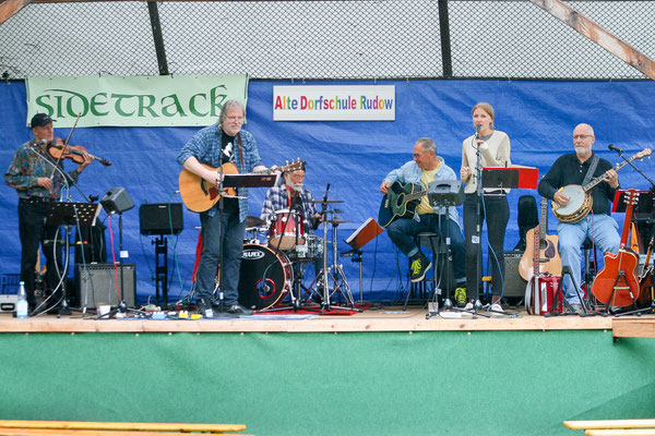 Alte Dorfschule 2017 - Klaus, Bonnie, Uwe, Jörg, Fiona, Klaus