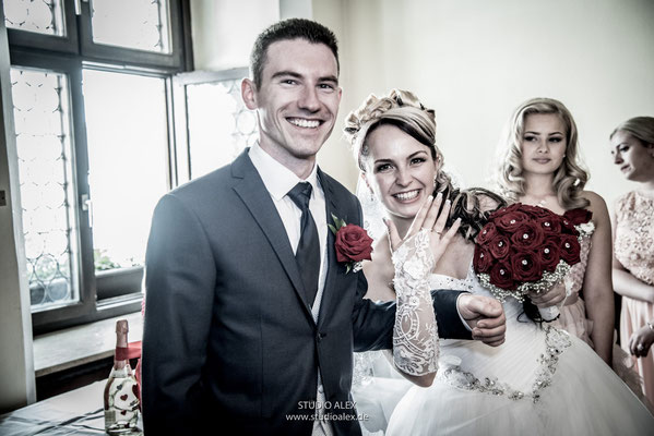 Hochzeitsfotografie im Rathaus Weiden in der Oberpfalz