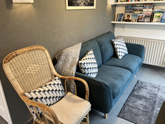 début Décembre 2025 : nouveau canapé cosy velours chenillé bleu océan ( fabrication française!)