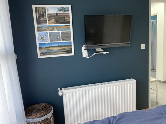 Chambre "Mer "  sur jardin avec TV écran plat orientable  du Gîte 4* Entre Mer et Forêt Quend plage Baie de Somme