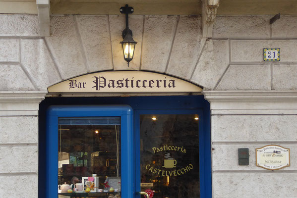 Castelvecchio-Cafe