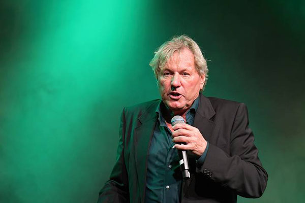-2025 Bernhard Brink