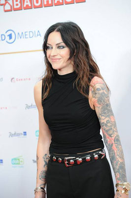 -2025 Amy Macdonald 
