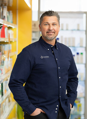 Business Portrait Apotheker on location Schwalbach, Businessfotograf Mario Diener