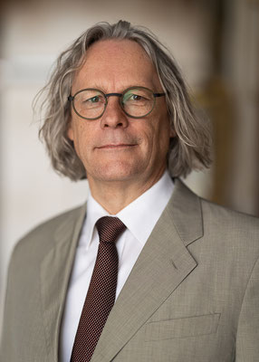 Professionelles Bewerbungsfoto Führungskraft klassisch Rhein Main, Portraitfotografie Mario Diener