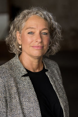Professionelles Portrait Frau Rhein-Main, Portraitfotograf Mario Diener