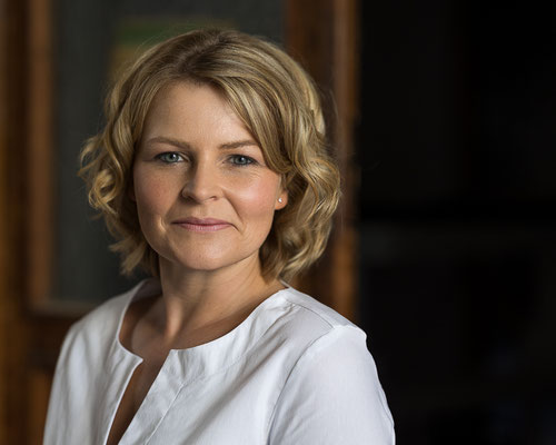 Business Portrait Frau natürlich Rhein-Main, Portraitfotografie