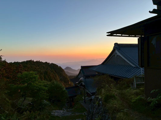 喜蔵院から　夜明け
