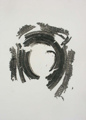 Untitled • Tire｜157×112cm｜2008｜craft glue,oil ink,paper