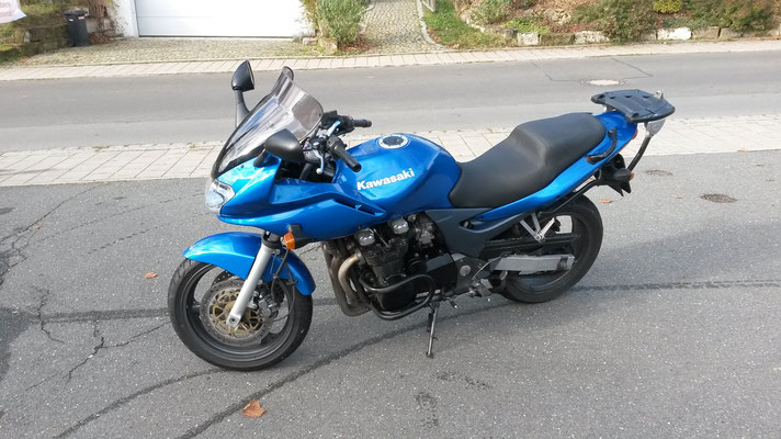 Kawasaki ZR-7S