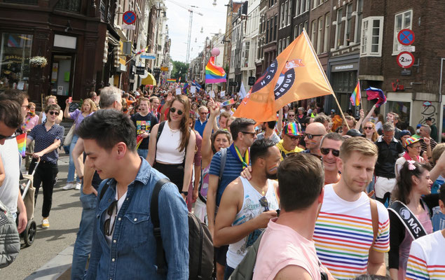 Pride Walk 2021 Amsterdam 00106