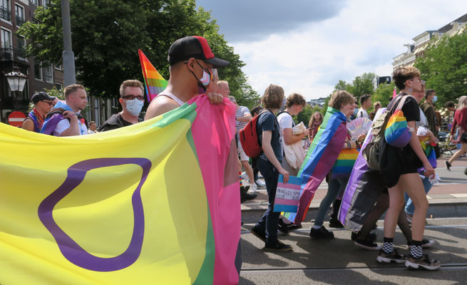 Pride Walk 2021 Amsterdam 00121