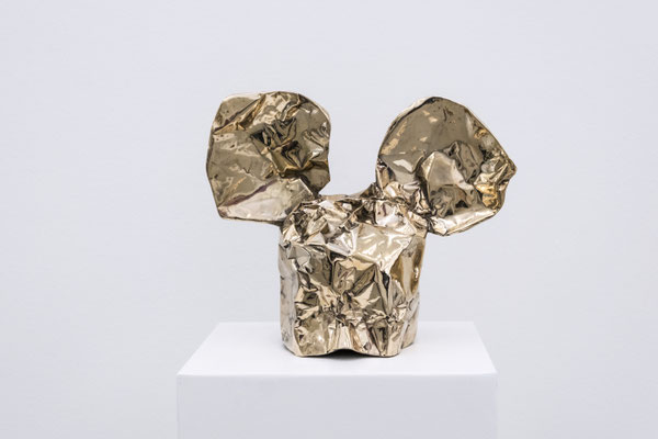 DAVID UESSEM  I  Danger Mouse  I  Bronze  I  31 x 28 cm 