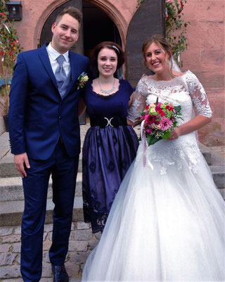 Hochzeitssängerin Nürnberg mit Brautpaar Sandra und Martin