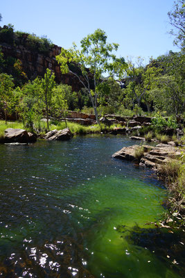 der Pool vor der Adcock Gorge