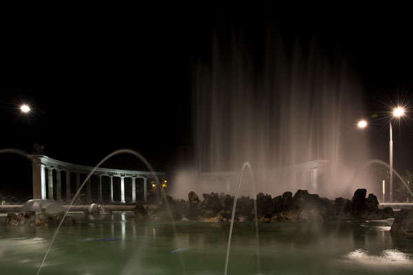 Hochstrahlbrunnen am Schnwarzenbergplatz