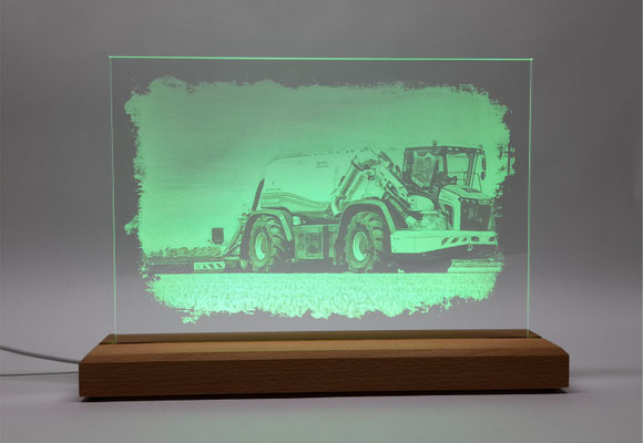 Plexiglas met foto en groene led verlichting.