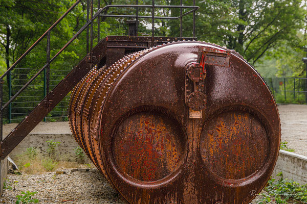 Oberhausen, vor dem Gasometer