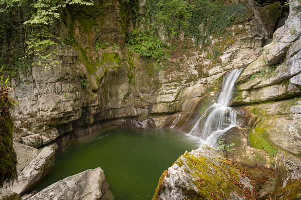 Ain - Bugey - "Gorges du Groin" - (Artemare) - Ratio 2/3