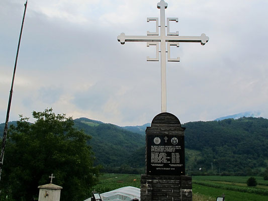 Denkmal für die serbischen Opfer des Bosnienkrieges.