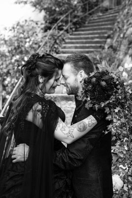 heiraten in schwarz