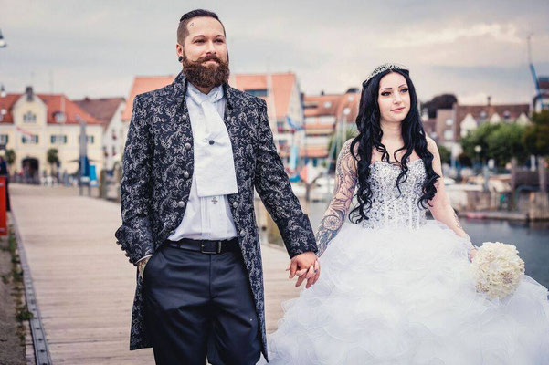 schwarz weiß Brautkleid, Ausgefallene Brautmode
