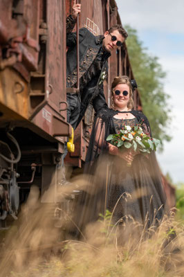 Extravagante Brautmode, Extravagantes romantisches Brautkleid