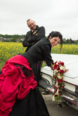 rot schwarz Brautkleid, Gehrock