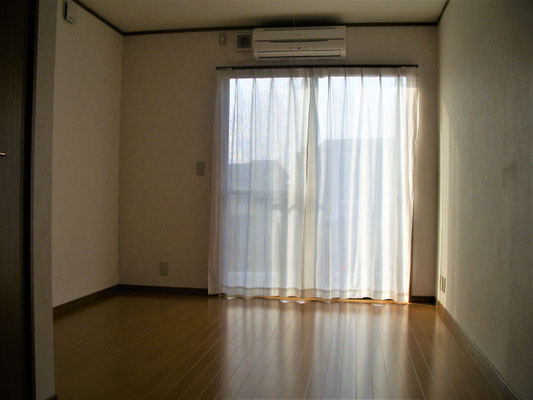 全室南向きの約11帖フローリング