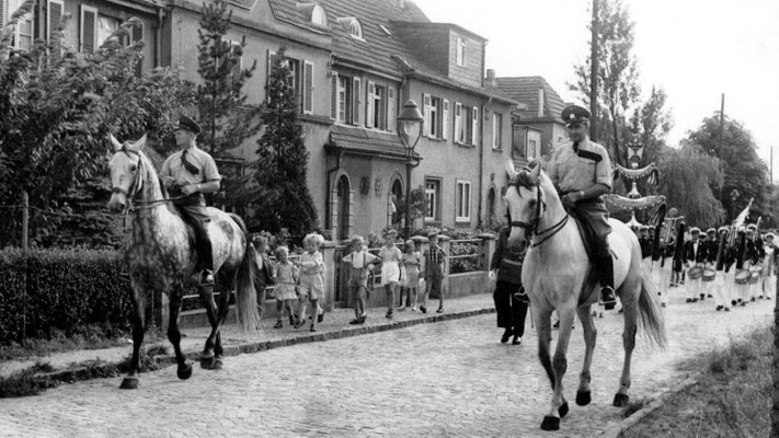 Die Polizei ganz vorne